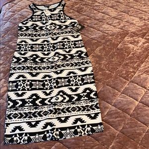 NWT black and white Express Dress